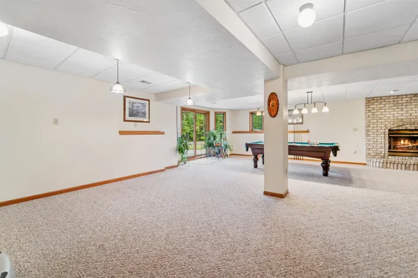 $1,999,000 | N1100 Wood Lane, Pulaski, WI 54162