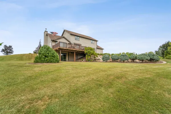 $1,999,000 | N1100 Wood Lane, Pulaski, WI 54162