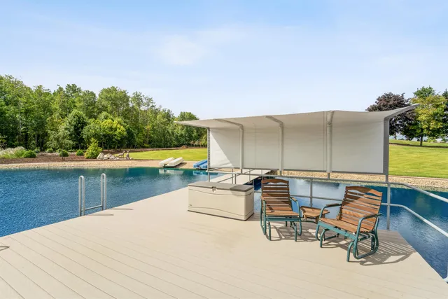 $1,999,000 | N1100 Wood Lane, Pulaski, WI 54162