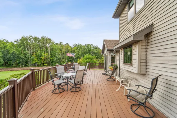 $1,999,000 | N1100 Wood Lane, Pulaski, WI 54162