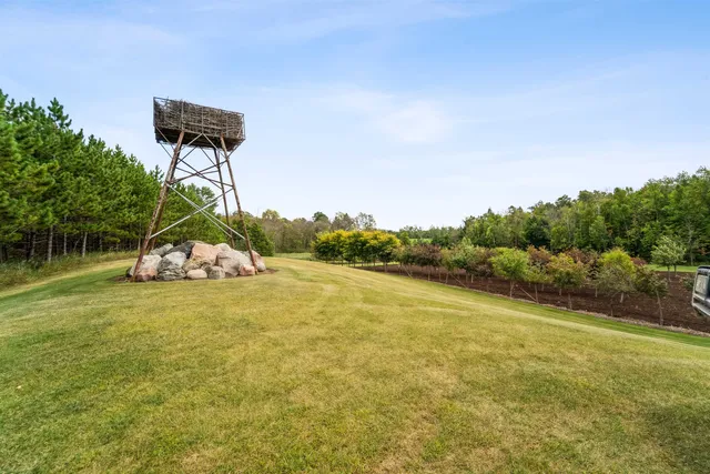 $1,999,000 | N1100 Wood Lane, Pulaski, WI 54162