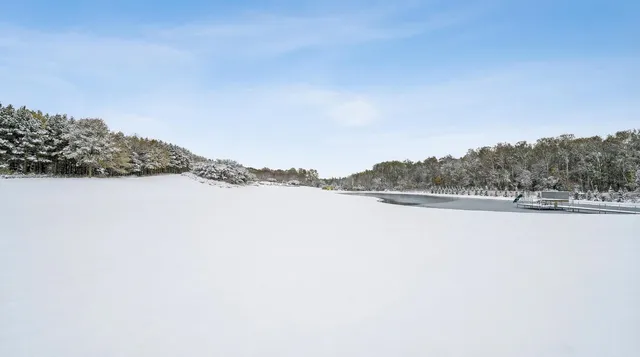 $1,999,000 | N1100 Wood Lane, Pulaski, WI 54162