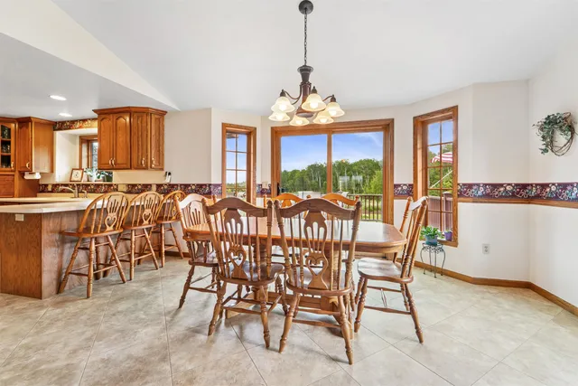 $1,999,000 | N1100 Wood Lane, Pulaski, WI 54162