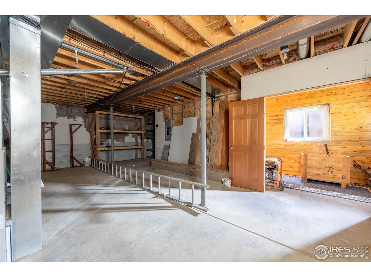 122 Elk Way Drake, CO 80515 - Photo 27 of 43 a view of an outdoor space