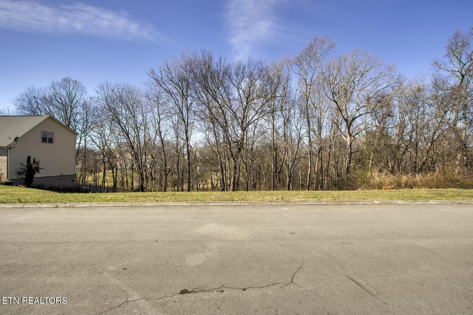 413 Sundown Road Knoxville, TN 37934 - Photo 3 of 19 Gallery Image 3