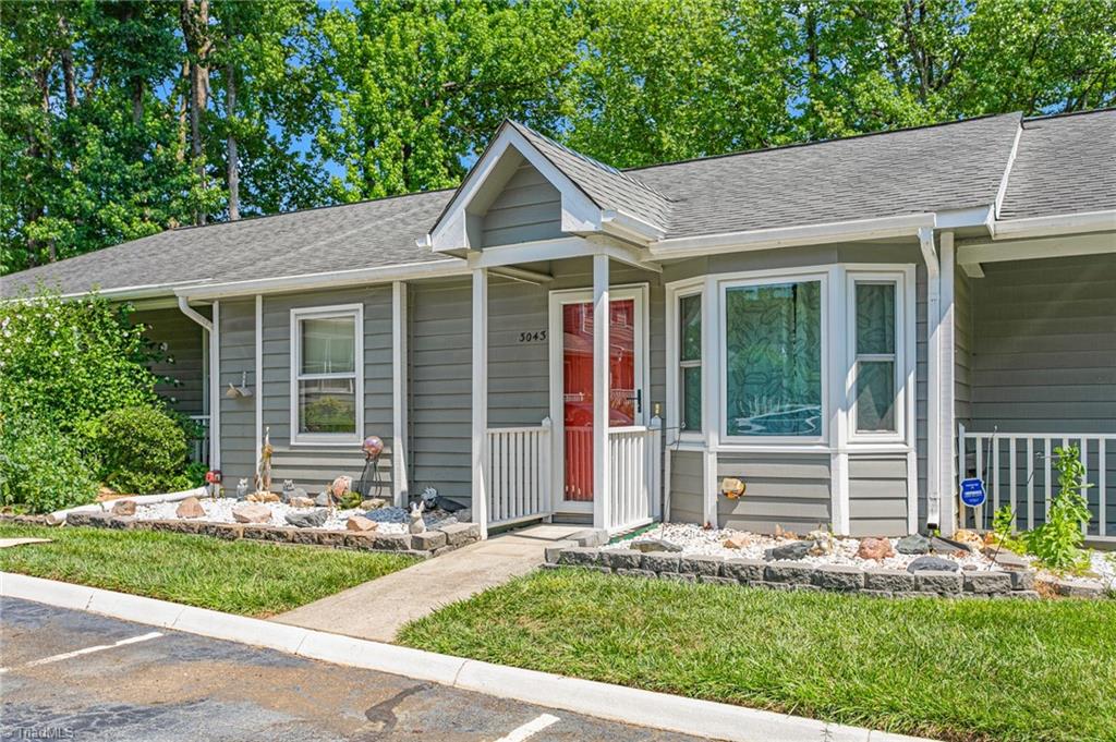3043 Windchase Court High Point, NC 27265 - Photo 3 of 19