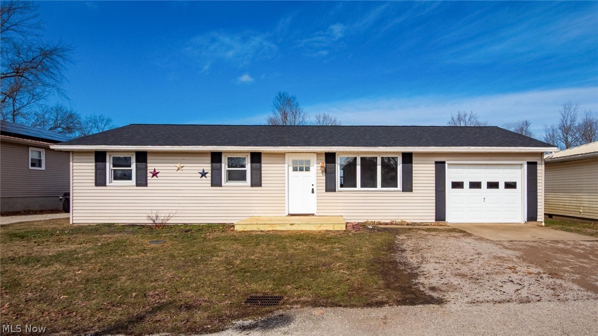 96 Summit Street Roseville, OH 43777 - Photo 1 of 29