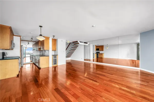 $5,900 | 531 Esplanade, Unit 714, Redondo Beach, CA 90277
