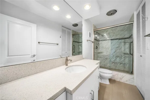 $5,900 | 531 Esplanade, Unit 714, Redondo Beach, CA 90277