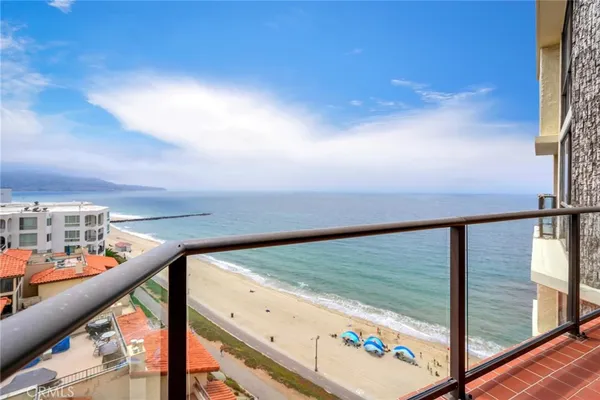 $5,900 | 531 Esplanade, Unit 714, Redondo Beach, CA 90277