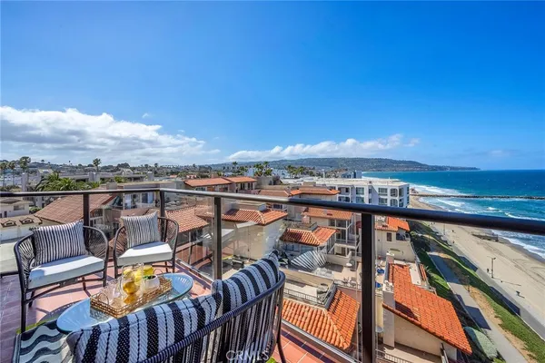 $5,900 | 531 Esplanade, Unit 714, Redondo Beach, CA 90277