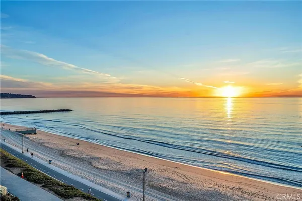 $5,900 | 531 Esplanade, Unit 714, Redondo Beach, CA 90277