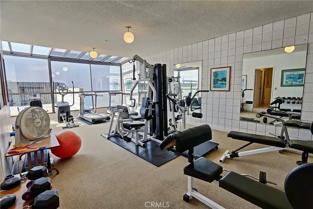 $6,250 | 531 Esplanade, Unit 714, Redondo Beach, CA 90277