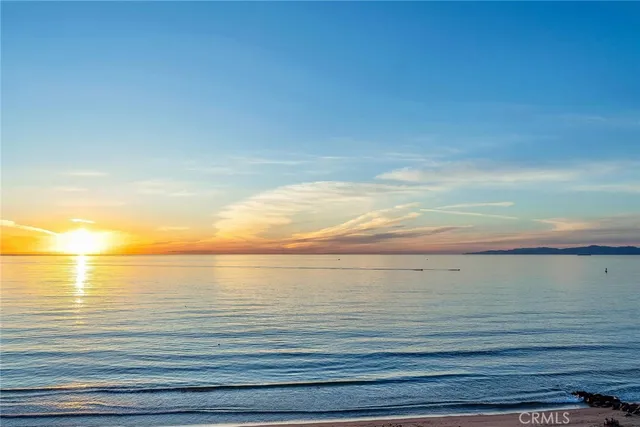 $6,250 | 531 Esplanade, Unit 714, Redondo Beach, CA 90277