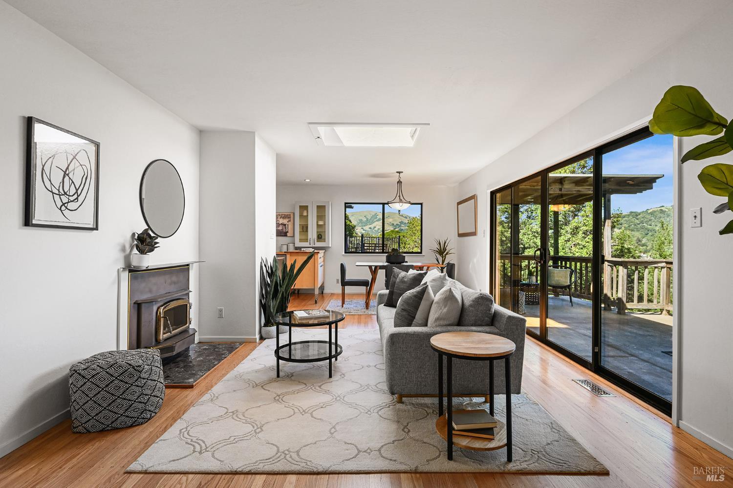 37 Manzanita Road Fairfax, CA 94930 - Photo 11 of 61