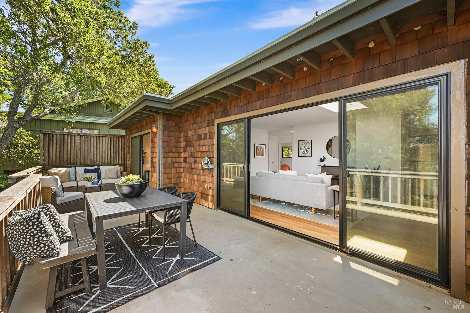 37 Manzanita Road Fairfax, CA 94930 - Photo 9 of 61