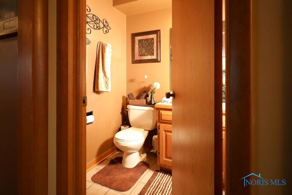 1111 Fox Run Road Findlay, OH 45840 - Photo 10 of 36 Gallery Image 10