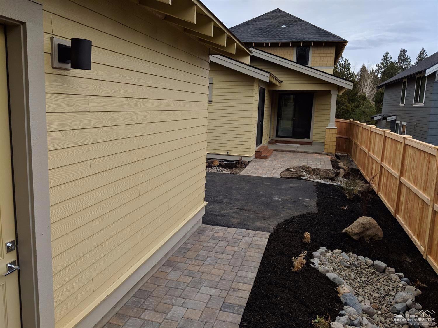2329 Northwest Awbrey Road Bend, OR 97703 - Photo 17 of 18 Additional Photo
