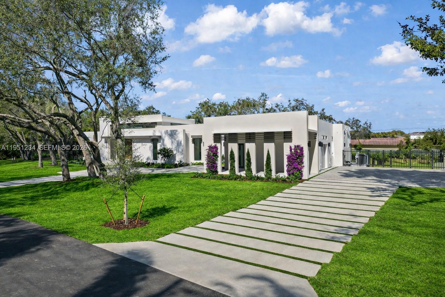 13901 Old Cutler Road Palmetto Bay, FL 33158 - Photo 3 of 59