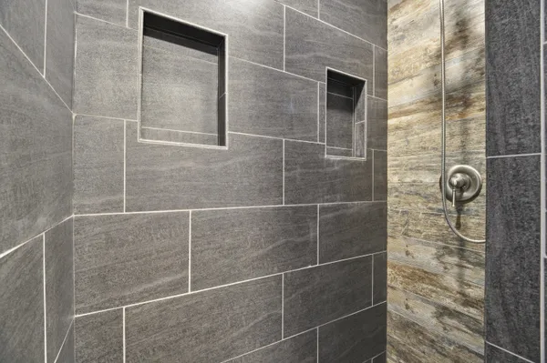 $697,900 | 1881 West Main Street, Little Chute, WI 54911