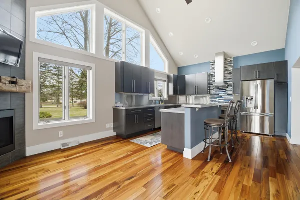 $697,900 | 1881 West Main Street, Little Chute, WI 54911