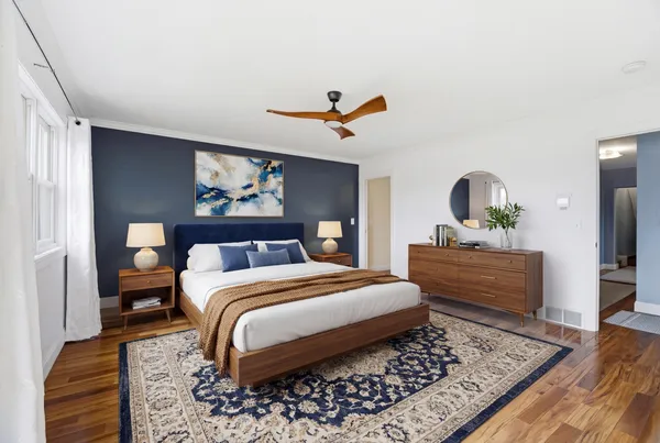 $697,900 | 1881 West Main Street, Little Chute, WI 54911