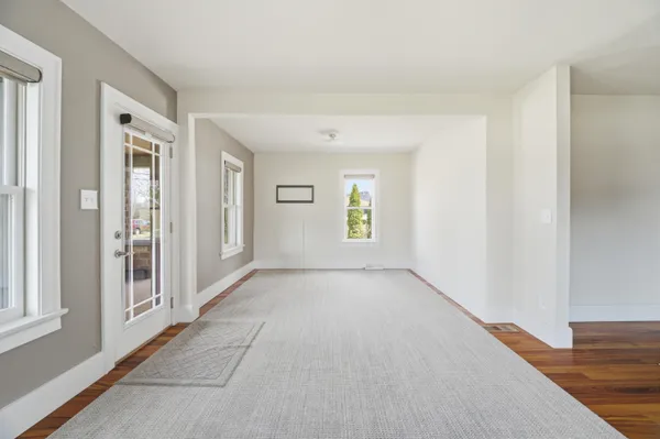 $697,900 | 1881 West Main Street, Little Chute, WI 54911