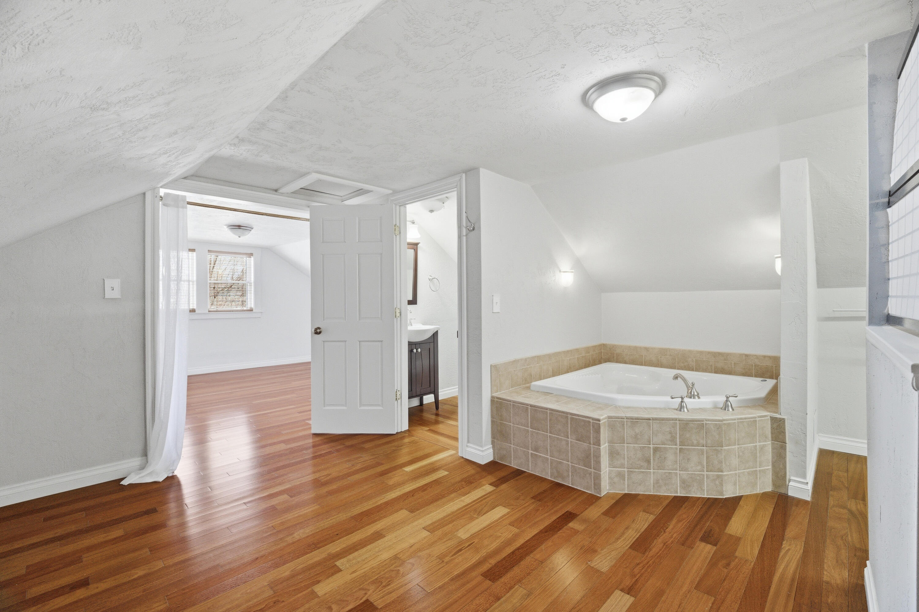 1881 West Main Street Little Chute, WI 54911 - Photo 41 of 78 Photo-37