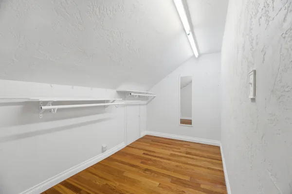 $697,900 | 1881 West Main Street, Little Chute, WI 54911