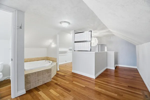 $697,900 | 1881 West Main Street, Little Chute, WI 54911