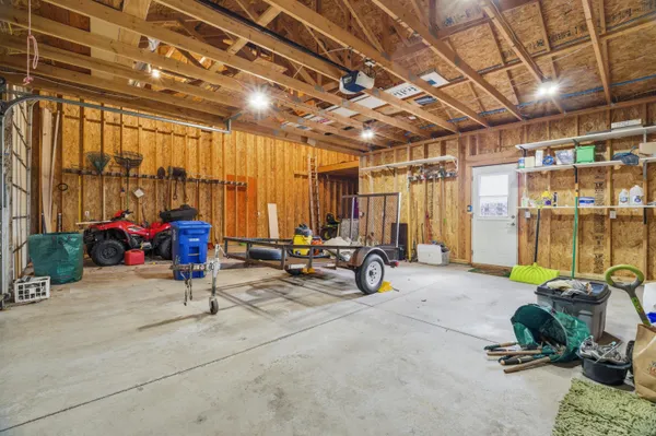 $697,900 | 1881 West Main Street, Little Chute, WI 54911