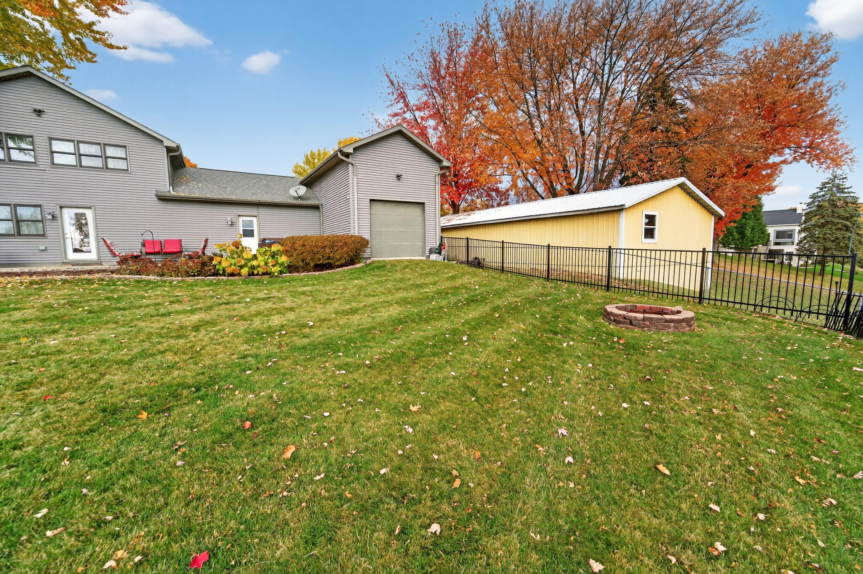 1881 West Main Street Little Chute, WI 54911 - Photo 69 of 78 photo-18