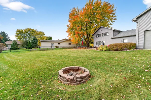 $697,900 | 1881 West Main Street, Little Chute, WI 54911