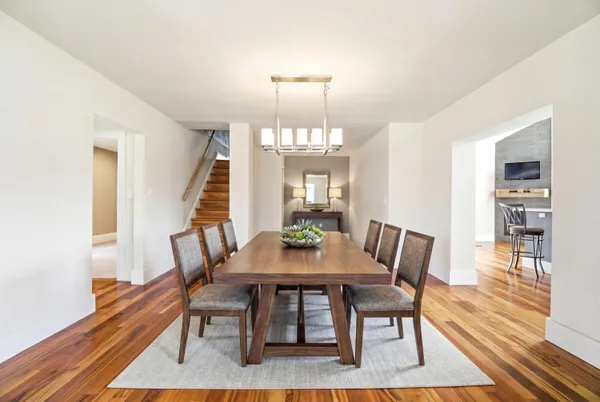 $697,900 | 1881 West Main Street, Little Chute, WI 54911