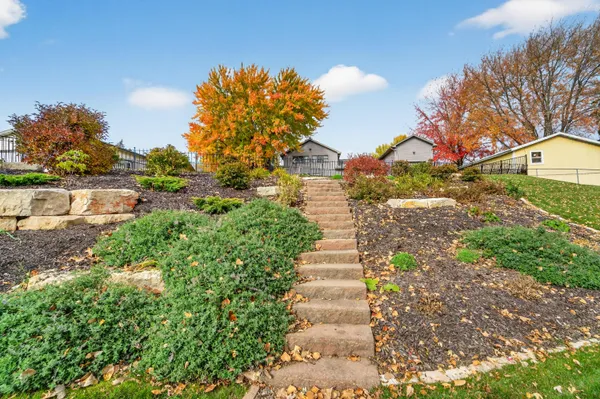 $697,900 | 1881 West Main Street, Little Chute, WI 54911