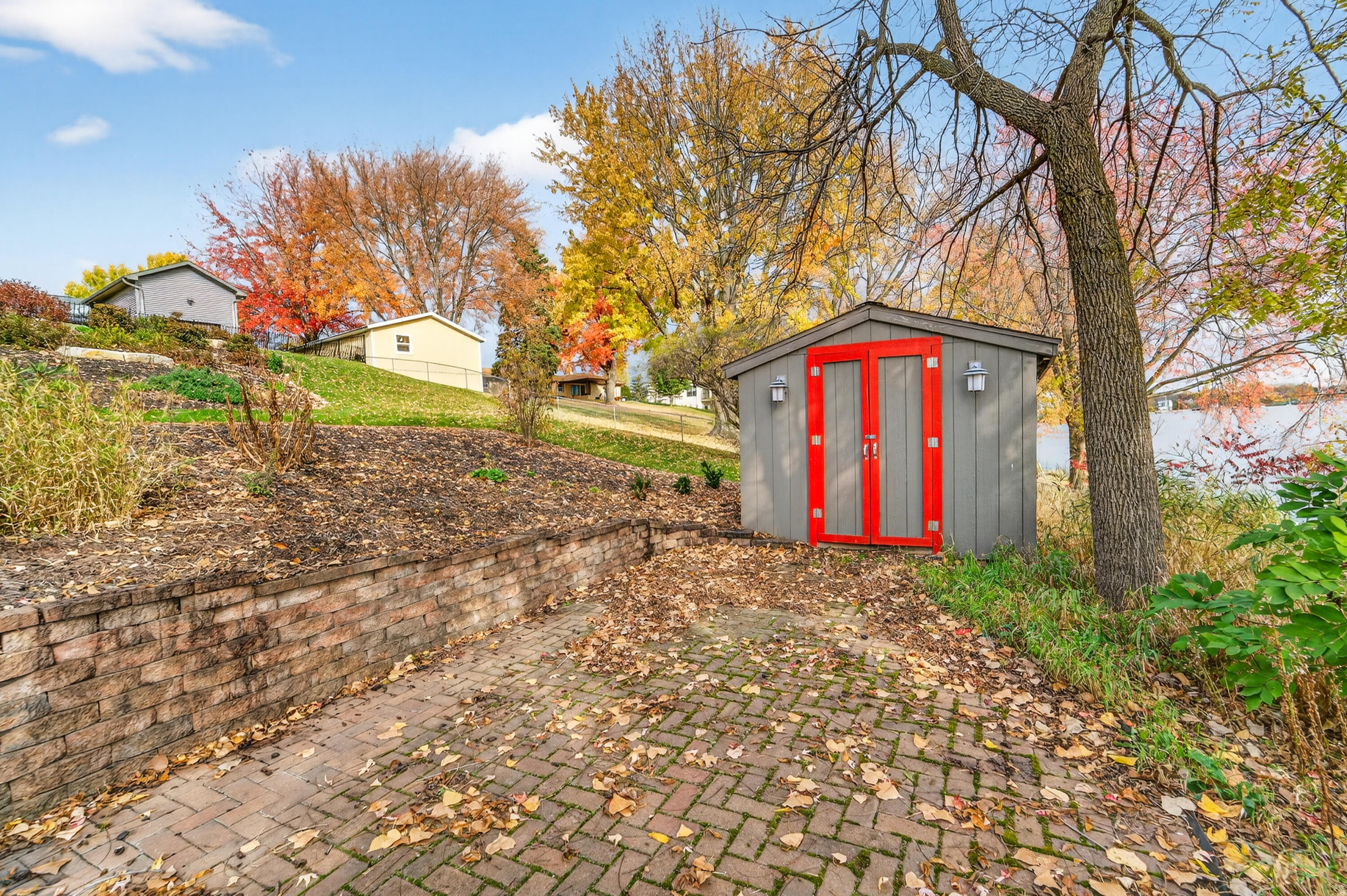 1881 West Main Street Little Chute, WI 54911 - Photo 77 of 78 photo-26