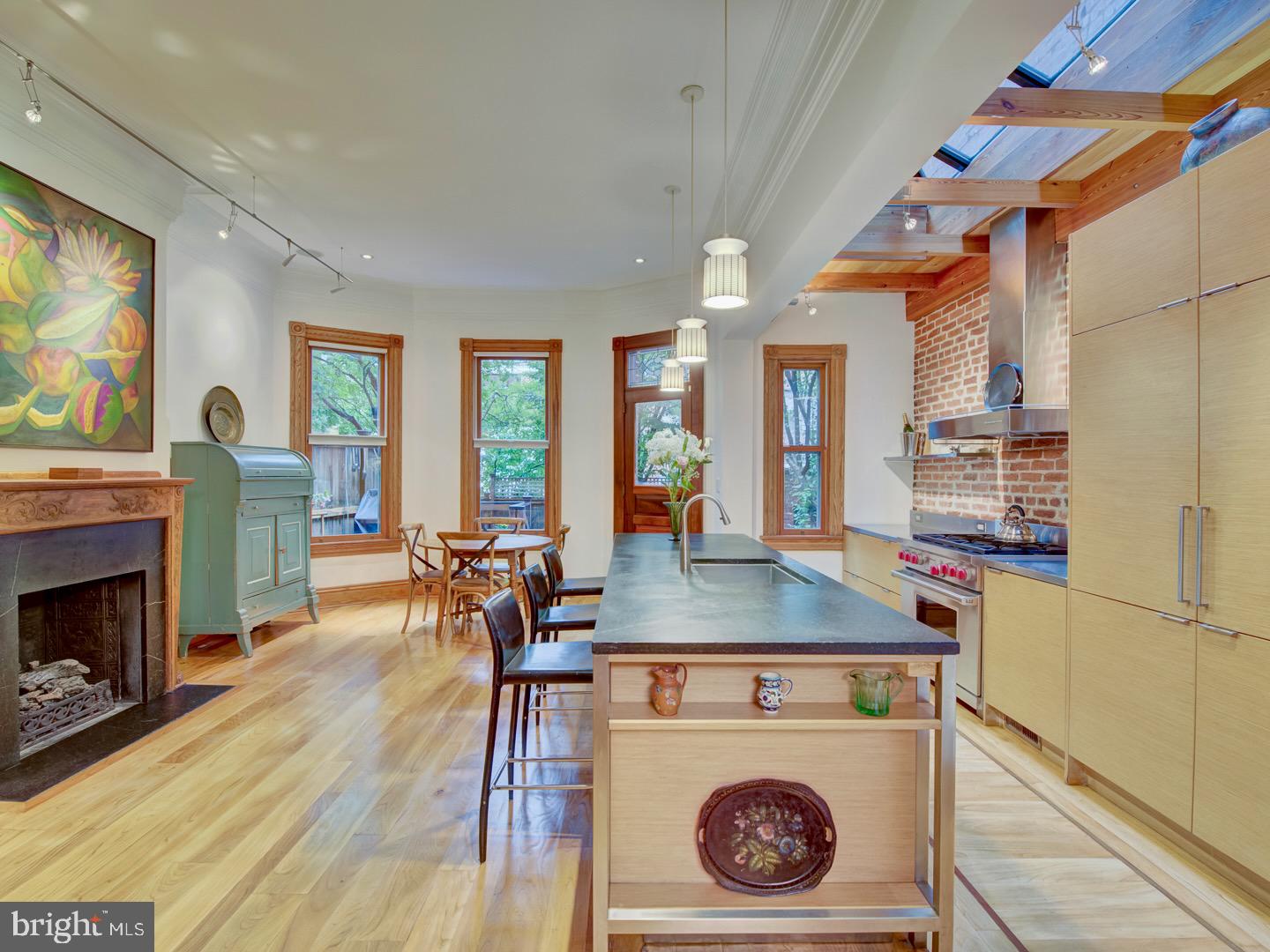 1705 Q Street Northwest Washington, DC 20009 - Photo 18 of 87