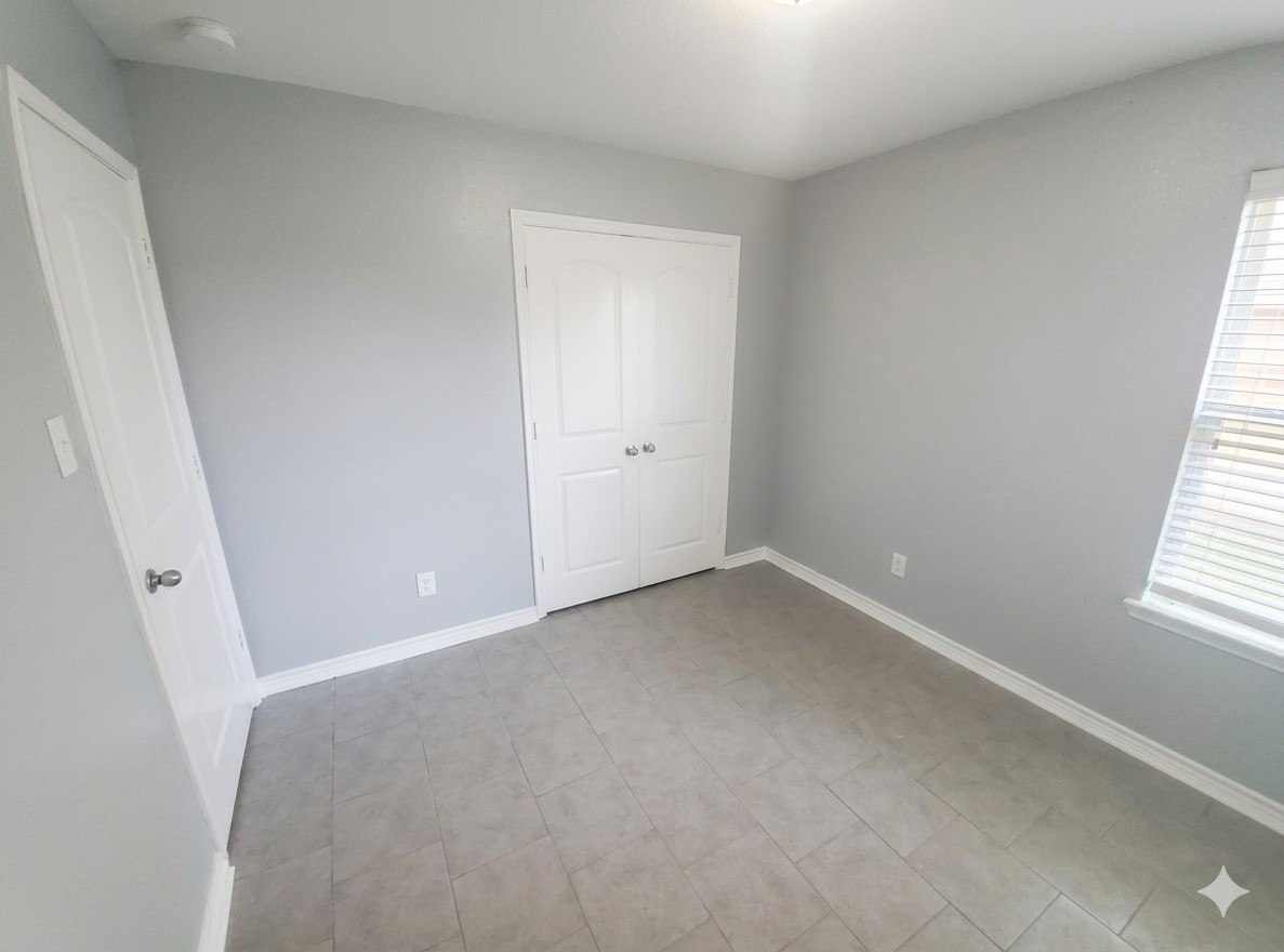 5927 Golden Cove Road Cove, TX 77523 - Photo 12 of 14