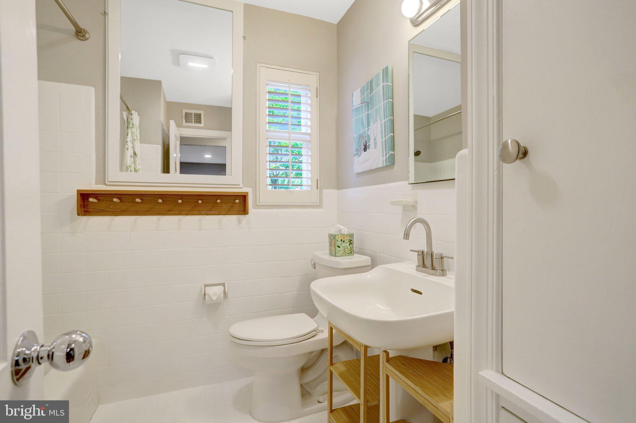 6616 Braddock Road Annandale, VA 22312 - Photo 38 of 61