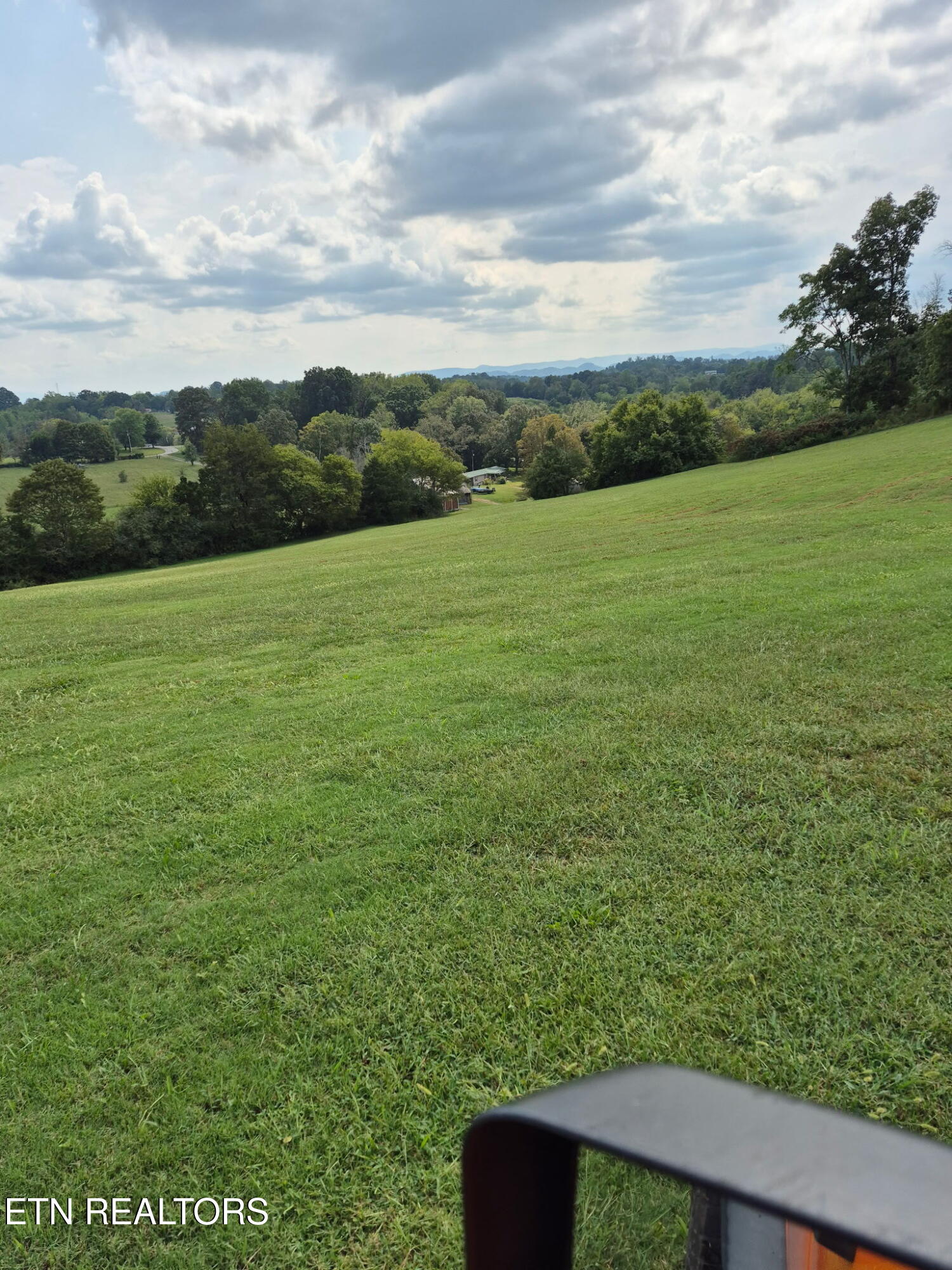 253 Old Christianburg Road Madisonville, TN 37354 - Photo 4 of 32 5695