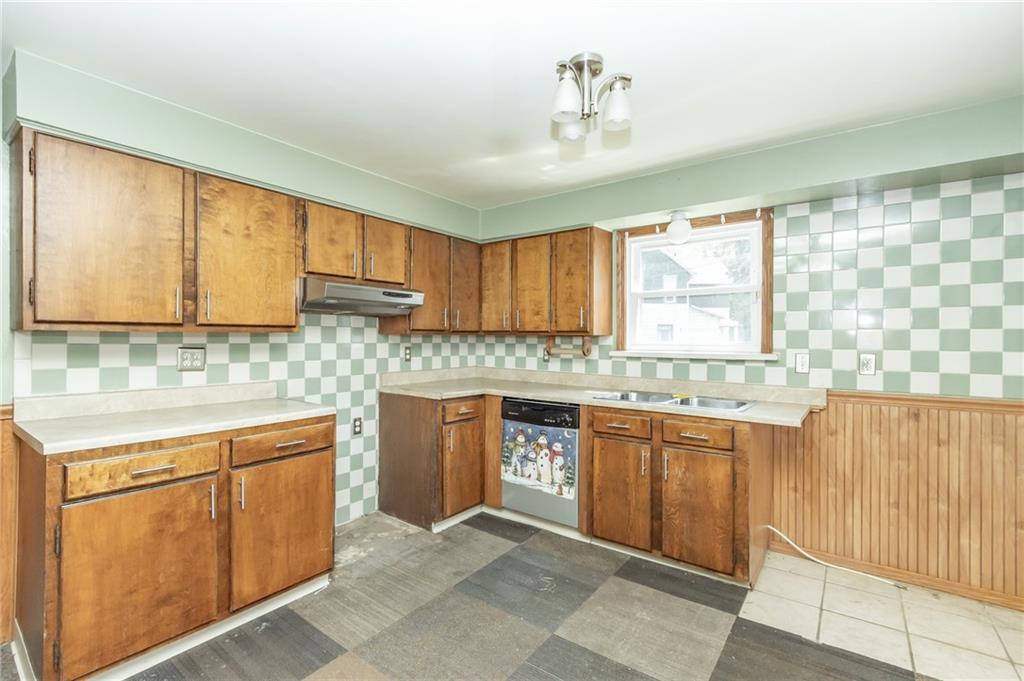 224 Mercer Street Butler, PA 16001 - Photo 6 of 19 Gallery Image 6