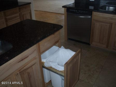 1639 West Irvine Road Phoenix, AZ 85086 - Photo 16 of 61 Kitchen 8