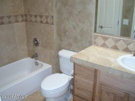 1639 West Irvine Road Phoenix, AZ 85086 - Photo 23 of 61 Hall Bath