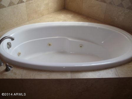 1639 West Irvine Road Phoenix, AZ 85086 - Photo 31 of 61 Master Bath 2