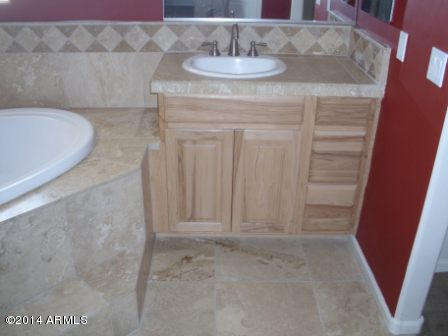 1639 West Irvine Road Phoenix, AZ 85086 - Photo 33 of 61 Master Bath 4