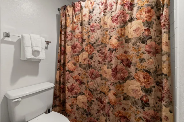 $299,900 | 12800 Melville Drive, Unit B207, Montgomery, TX 77356