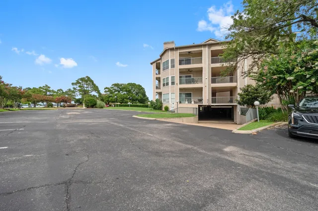$299,900 | 12800 Melville Drive, Unit B207, Montgomery, TX 77356