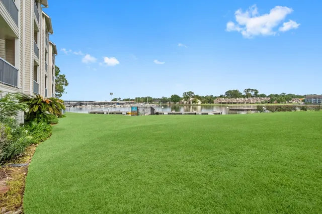 $299,900 | 12800 Melville Drive, Unit B207, Montgomery, TX 77356