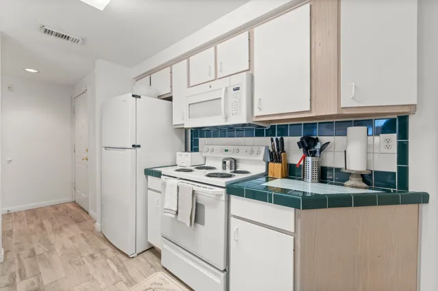 $299,900 | 12800 Melville Drive, Unit B207, Montgomery, TX 77356