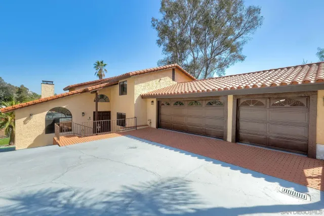 a view of a house with a outdoor space